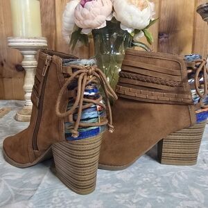Rampage Tan Ankle Boots with Colorful Accents Open Toe Boho Size 8